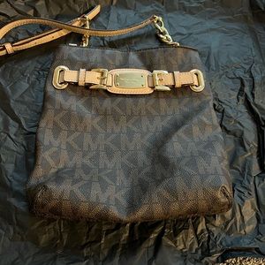 Michael Kors Hamilton Crossbody Bag